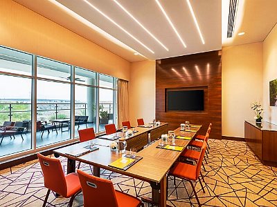 conference room 1 - hotel crowne plaza muscat ocec - muscat, oman