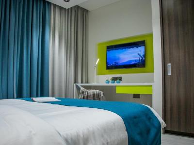 bedroom 3 - hotel citadines al ghubrah muscat - muscat, oman
