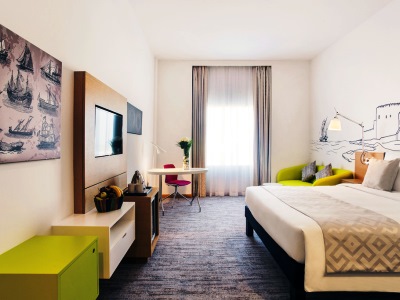 bedroom 1 - hotel mercure sohar - sohar, oman
