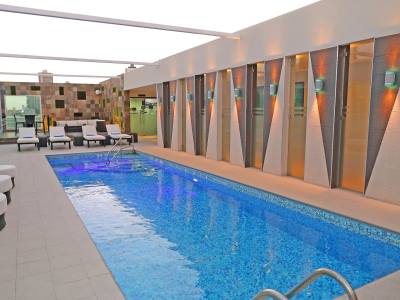 indoor pool - hotel hampton by hilton panama - panama city, panama