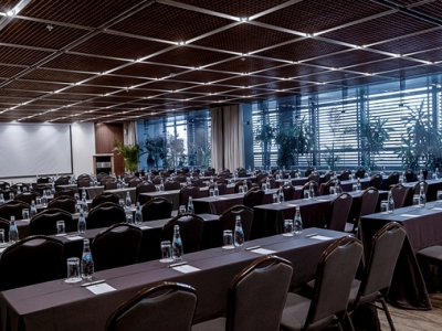conference room - hotel doubletree el prado by hilton - lima, peru