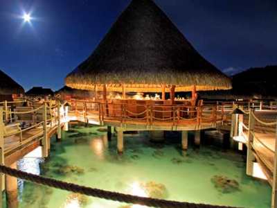 restaurant 2 - hotel hilton moorea lagoon resort and spa - moorea, french polynesia