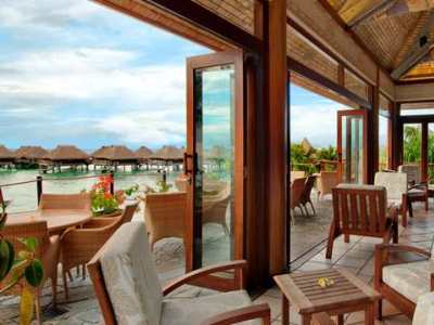 restaurant - hotel hilton moorea lagoon resort and spa - moorea, french polynesia