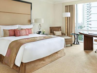 bedroom - hotel fairmont makati - manila, philippines