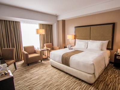 deluxe room - hotel acacia manila - manila, philippines