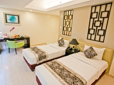 bedroom 1 - hotel exchange regency - manila, philippines