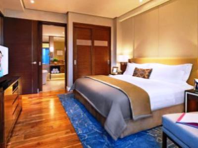 bedroom - hotel ascott bonifacio global city - manila, philippines