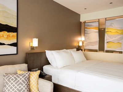 bedroom 1 - hotel novotel suites manila at acqua - manila, philippines