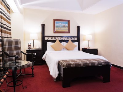 bedroom - hotel bayview park - manila, philippines