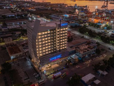 exterior view - hotel bayfront hotel cebu - north reclamation - cebu, philippines