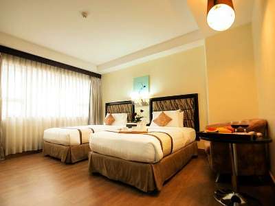 bedroom 1 - hotel diamond suites and residences - cebu, philippines