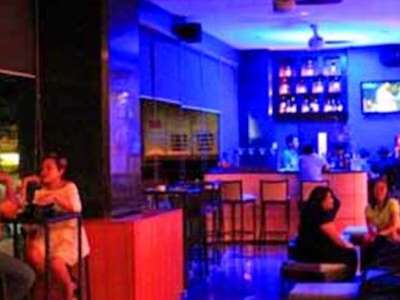 bar - hotel diamond suites and residences - cebu, philippines
