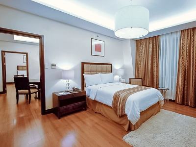 suite 1 - hotel crown regency hotel and towers - cebu, philippines