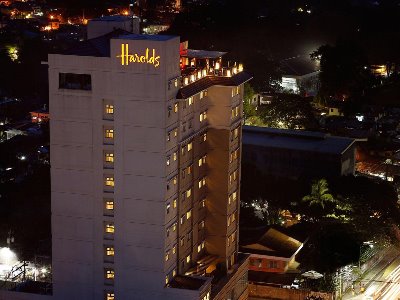 exterior view - hotel harolds evotel cebu - cebu, philippines