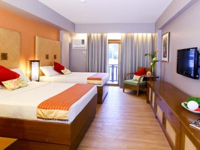 deluxe room - hotel boracay tropics resort - boracay island, philippines