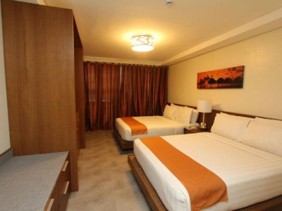 bedroom 2 - hotel crown regency beach resort - boracay island, philippines