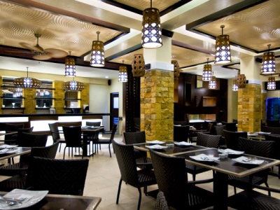 restaurant - hotel henann regency - boracay island, philippines
