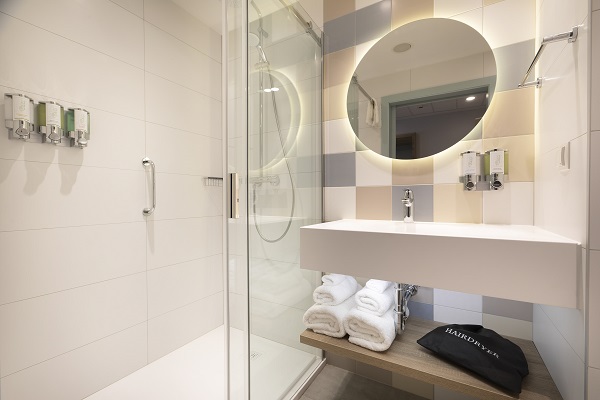 bathroom - hotel hampton by hilton bialystok - bialystok, poland