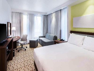 bedroom 1 - hotel hampton by hilton gdansk oliwa - gdansk, poland
