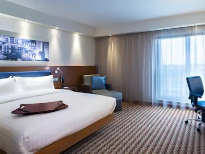 bedroom - hotel hampton by hilton gdansk airport - gdansk, poland