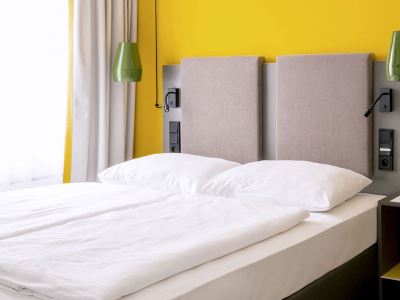 bedroom - hotel vienna house easy by wyndham cracow - krakow, poland