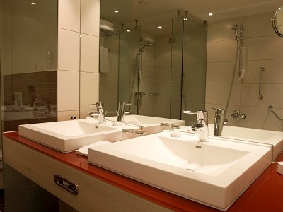 bathroom - hotel park inn by radisson krakow - krakow, poland