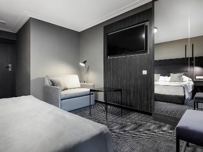 bedroom 2 - hotel logos - krakow, poland