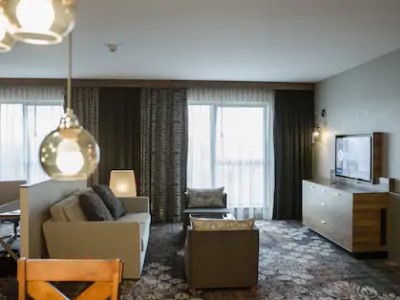 suite - hotel doubletree by hilton htl convt ctr - krakow, poland