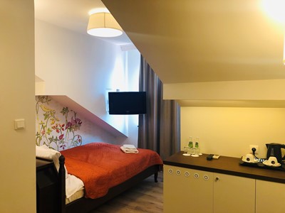 bedroom 9 - hotel ester - krakow, poland
