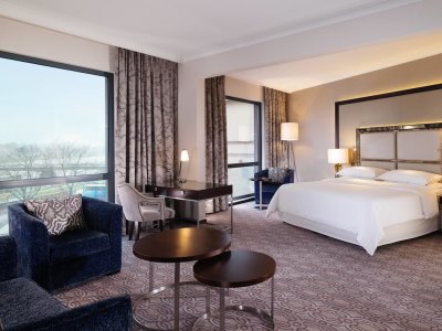 suite 3 - hotel sheraton grand krakow - krakow, poland