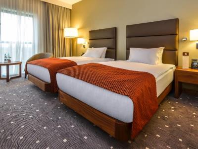 bedroom 2 - hotel doubletree by hilton lodz - lodz, poland