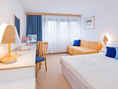 bedroom 3 - hotel novotel poznan malta - poznan, poland
