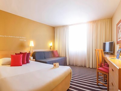 bedroom - hotel novotel szczecin centrum - szczecin, poland