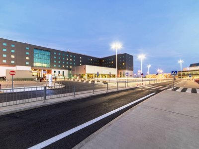 exterior view - hotel courtyard by marriott airport - warsaw, poland