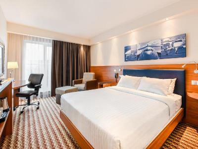 bedroom - hotel hampton by hilton warsaw airport - warsaw, poland