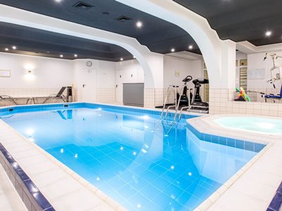 indoor pool - hotel qubus wroclaw - wroclaw, poland