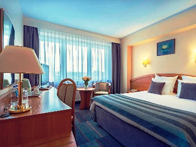 bedroom - hotel mercure czestochowa centrum - czestochowa, poland