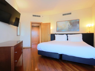 bedroom - hotel ms aparthotel - linda a velha, portugal