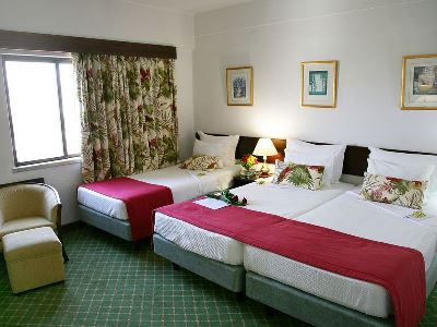 bedroom 2 - hotel d. luis - coimbra, portugal