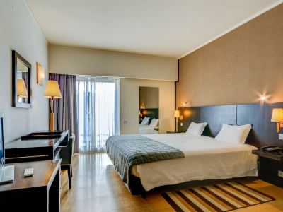 bedroom - hotel alvorada - estoril, portugal