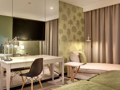 bedroom 4 - hotel inglaterra - estoril, portugal