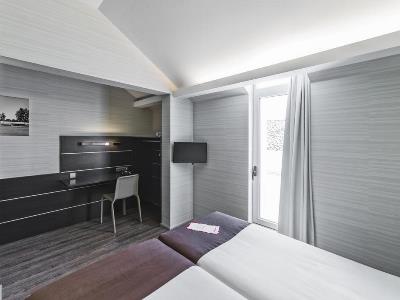 bedroom - hotel moov hotel evora - evora, portugal