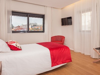 bedroom 3 - hotel essence inn marianos - fatima, portugal