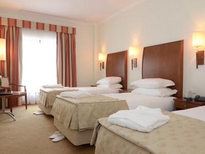 bedroom 2 - hotel cinquentenario - fatima, portugal