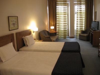 bedroom 3 - hotel toural - guimaraes, portugal