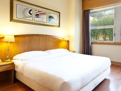 bedroom - hotel hf fenix - lisbon, portugal