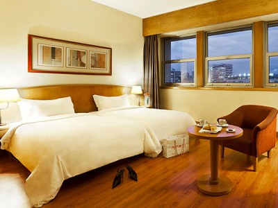 bedroom 1 - hotel hf fenix - lisbon, portugal