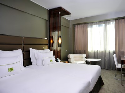 deluxe room - hotel altis grand hotel - lisbon, portugal