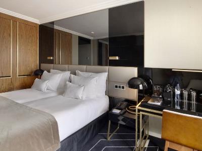 bedroom 2 - hotel altis avenida - lisbon, portugal