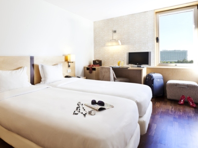 bedroom - hotel hf fenix urban - lisbon, portugal